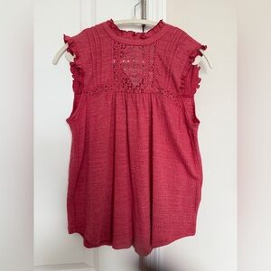 Cable & Gauge Textured Sleeveless Top - Red